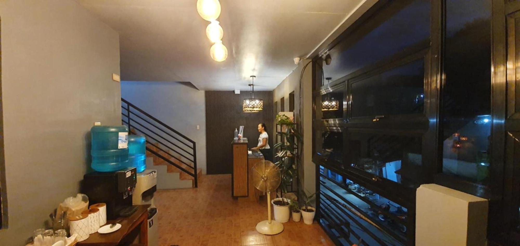 Aj Tourist Inn Coron Zewnętrze zdjęcie