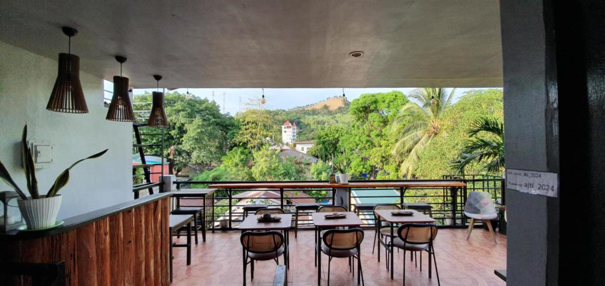 Aj Tourist Inn Coron Zewnętrze zdjęcie